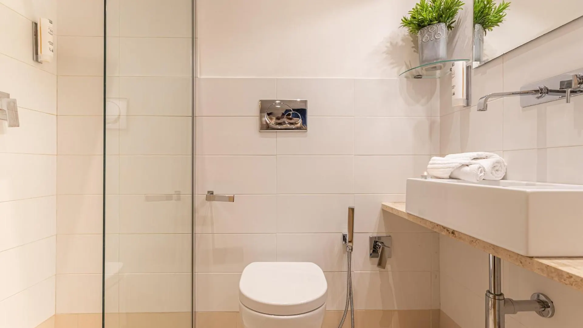 Vatican St Peter 2 Bedrooms 2 Bathrooms Apartment Rom 0*,  Italien